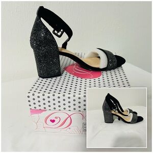 Delicious Women’s Size 6.5 Black Crete-S with Rhinestone Block Heels Open Toe